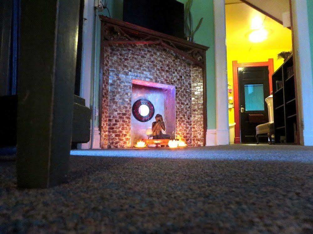 Hi - Madison Hostel Luaran gambar