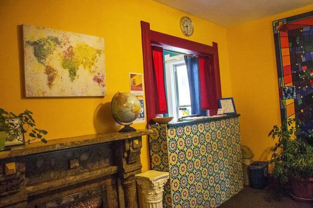 Hi - Madison Hostel Luaran gambar